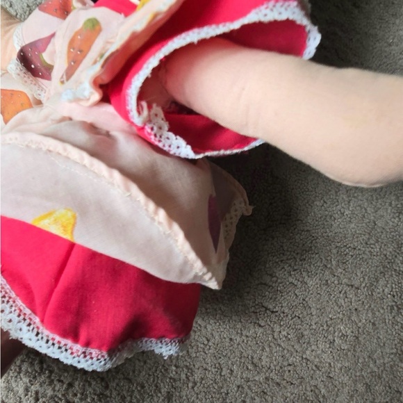 Vtg handmade 18in doll with yarn hair - Picture 5 of 6